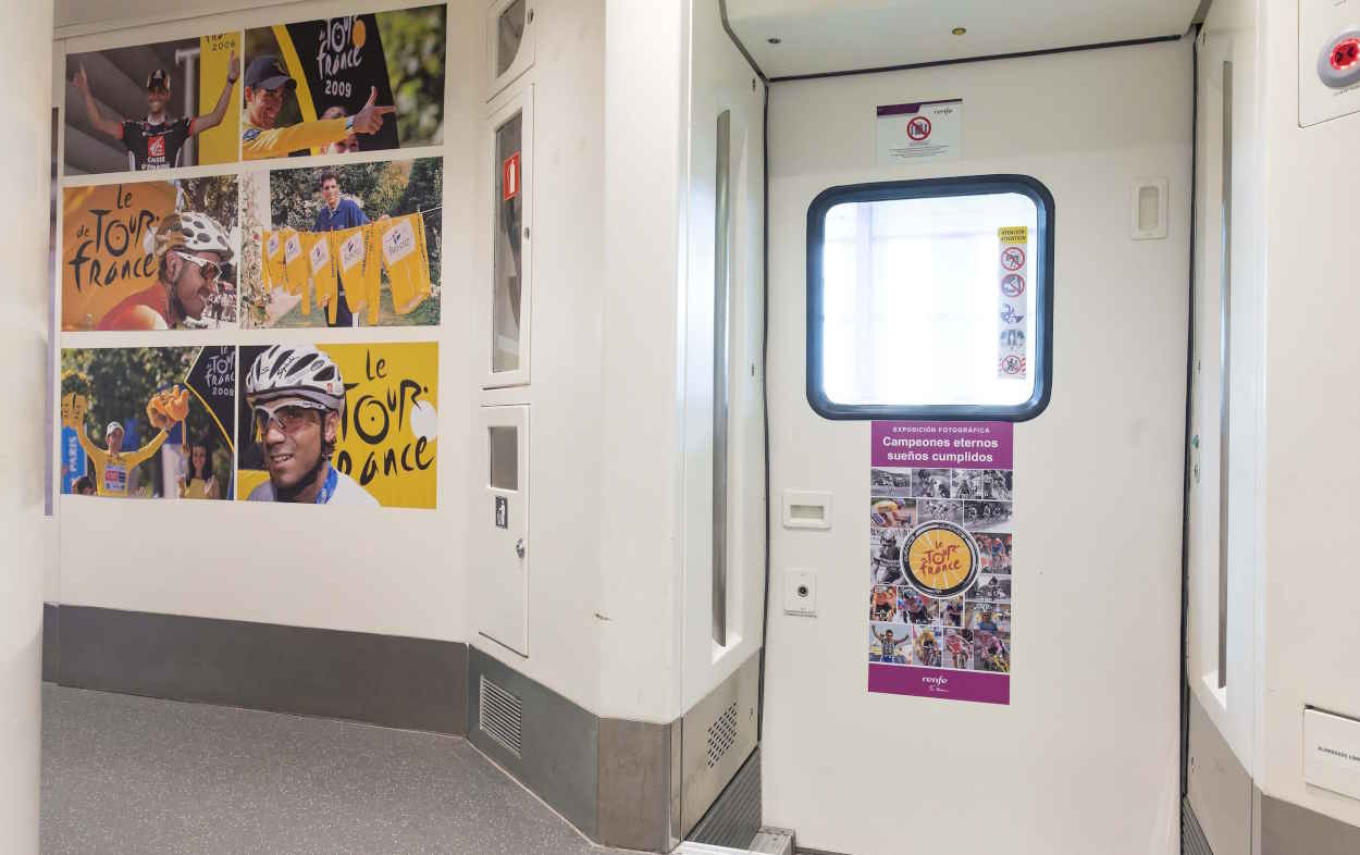 Renfe ofrece en sus trenes una exposición fotográfica por el 120 aniversario del Tour de Francia
