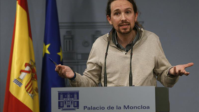 ‘La Razón’ acusa a Pablo Iglesias de “imponer sus ideas frente a la Ley”