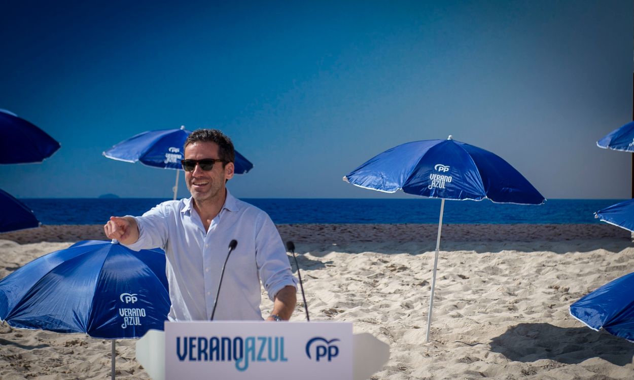 Borja Sémper durante la presentación de la campaña 'Verano azul' del PP. EP.
