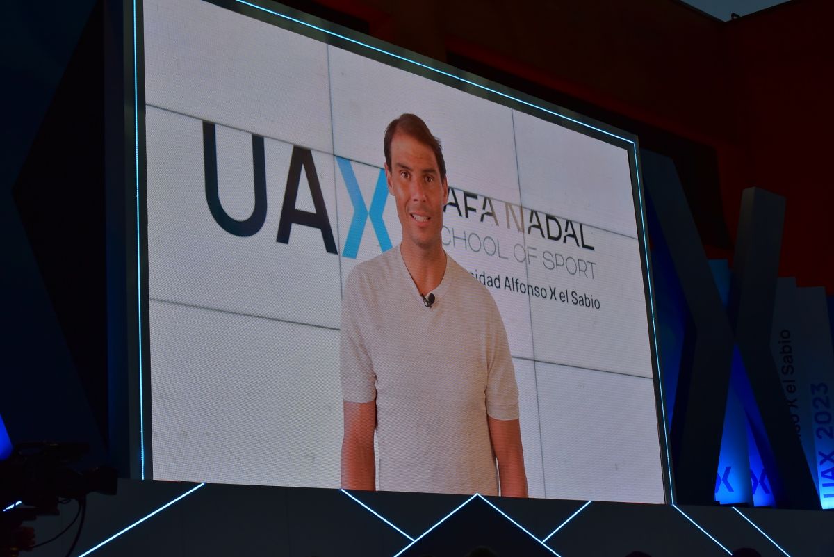 Rafa Nadal participa en la graduacion de la primera promoción de su School of Sport de la UAX.