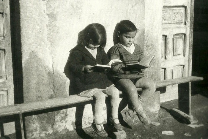 La educación pública de la mujer no ocurrió hasta bien entrado el siglo XX