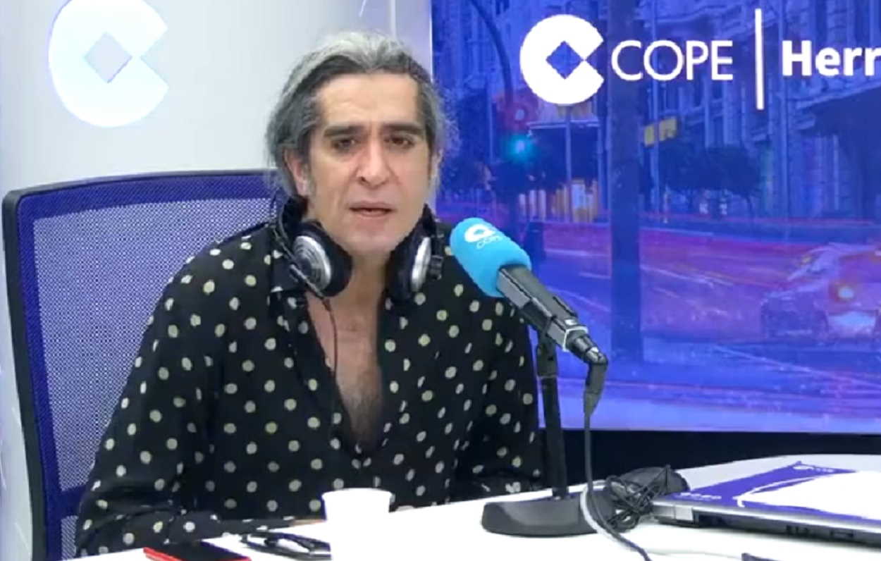 Mario Vaquerizo opina sobre las críticas de la actriz Mónica López a 'El Hormiguero'. COPE