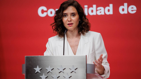 Ayuso sufre un aborto a las 8 semanas de quedarse embarazada