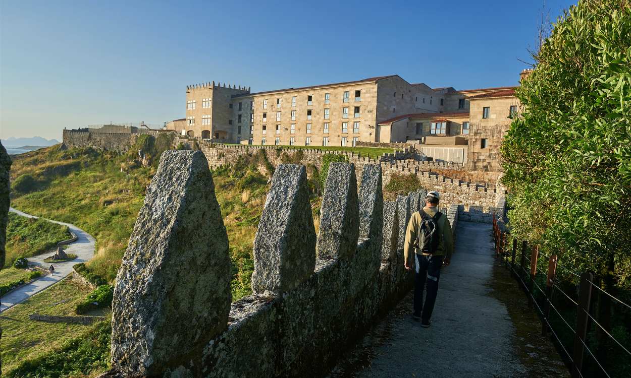 El Parador de Baiona es el más bonito de España