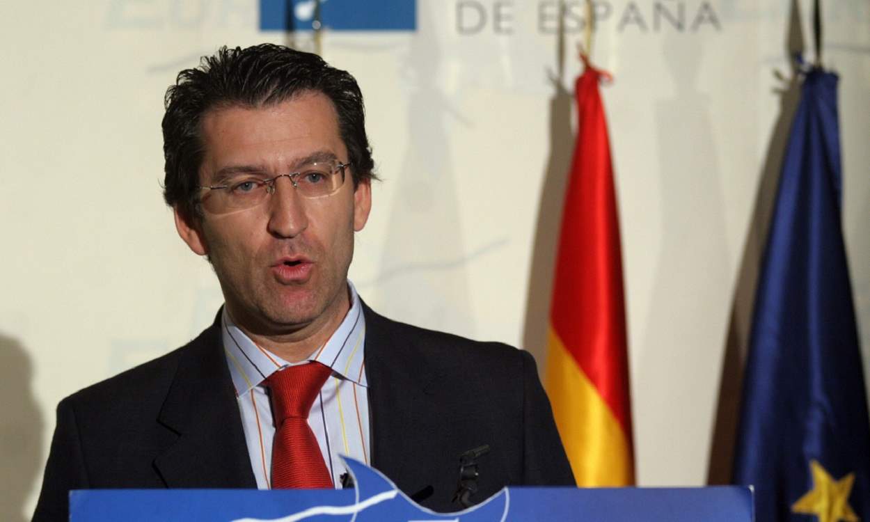 Alberto Núñez Feijóo, cuando era portavoz del PP de Galicia, a abril del 2006. EP