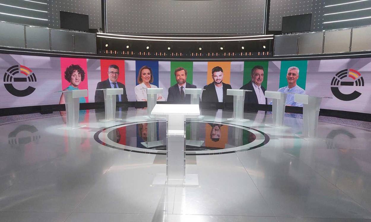 Plató del debate electoral a 7. RTVE