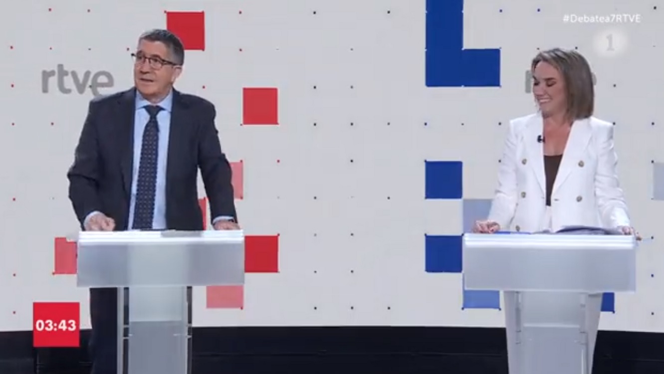 Patxi López y Cuca Gamarra durante el debate de portavoces. RTVE.