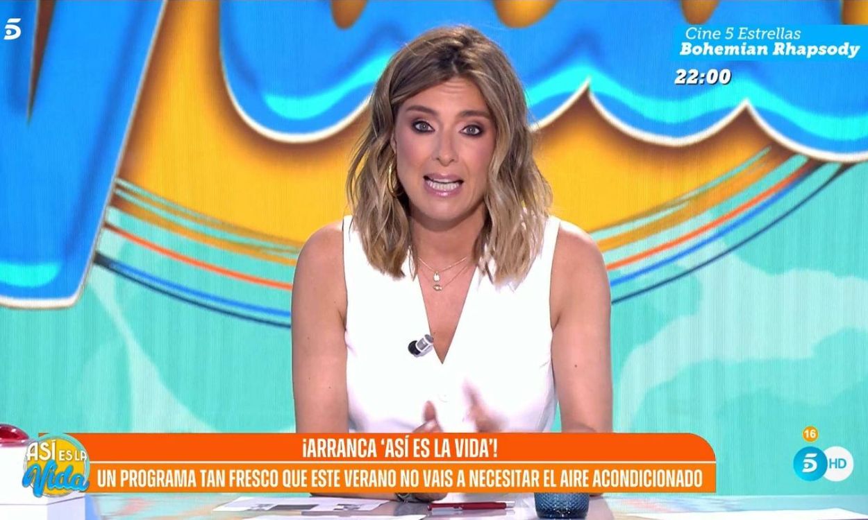 Sandra Barneda en 'Así es la vida'. Mediaset.