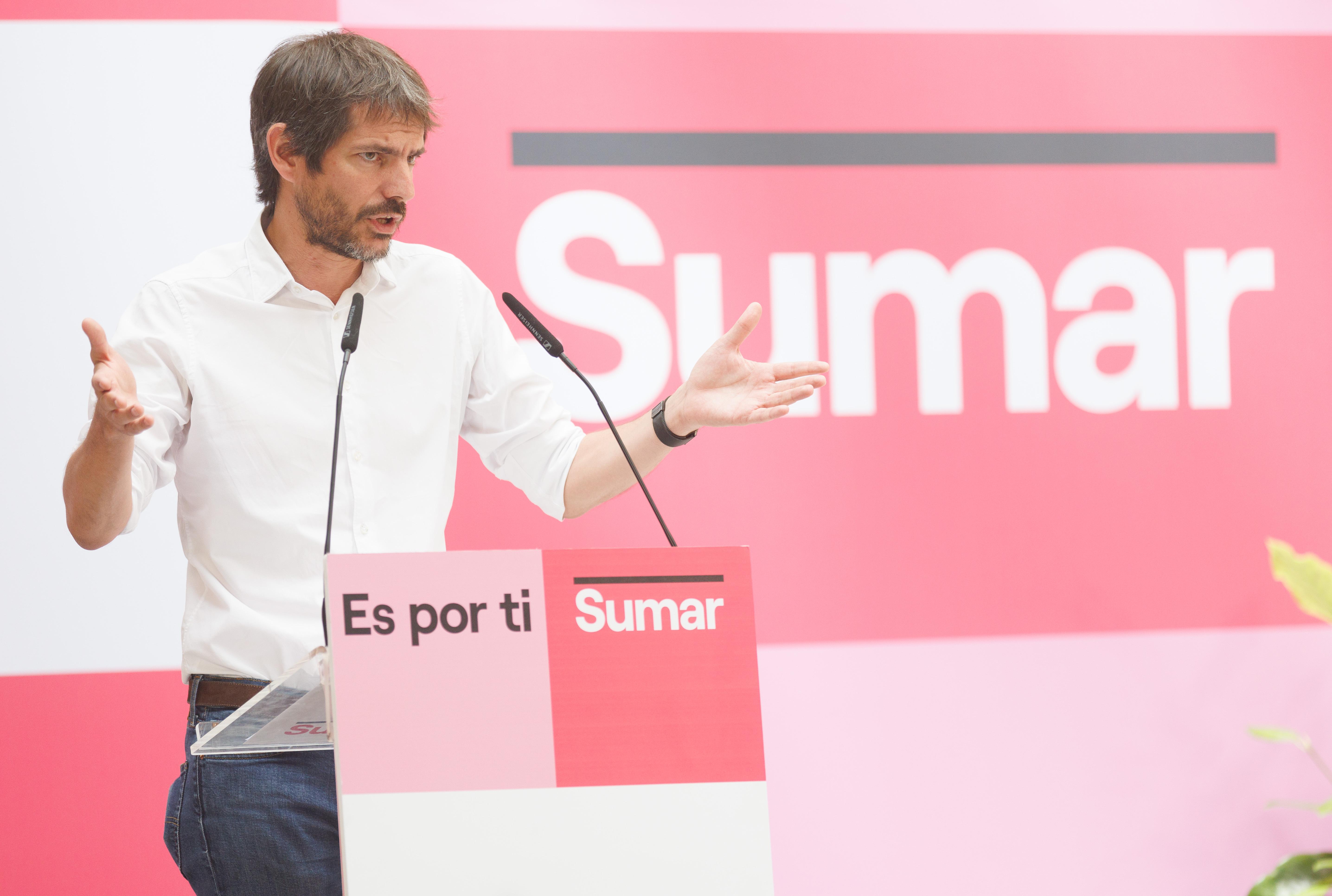 El portavoz de Sumar, Ernest Urtasun, interviene durante una rueda de prensa tras las elecciones generales del 23J, en Espacio Larra. Eduardo Parra / Europa Press