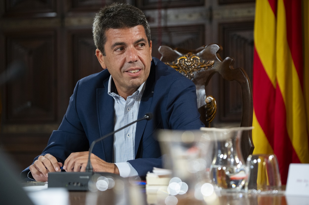 Carlos Mazón, presidente de la Generalitat, en las Cortes Valencianas. EP