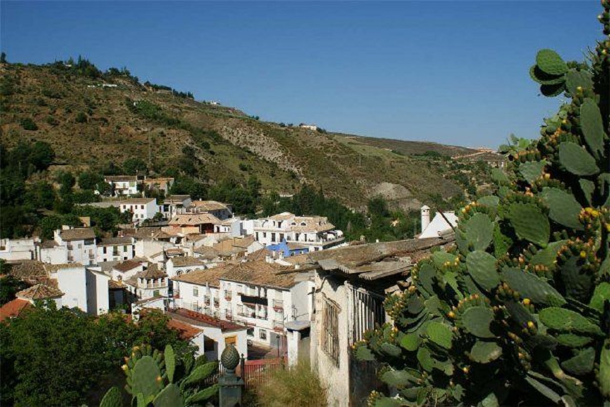 El pueblo más alto de España está situado a 2.078 metros de altura y se encuentra en Sierra Nevada. Ayuntamiento de Monachil 