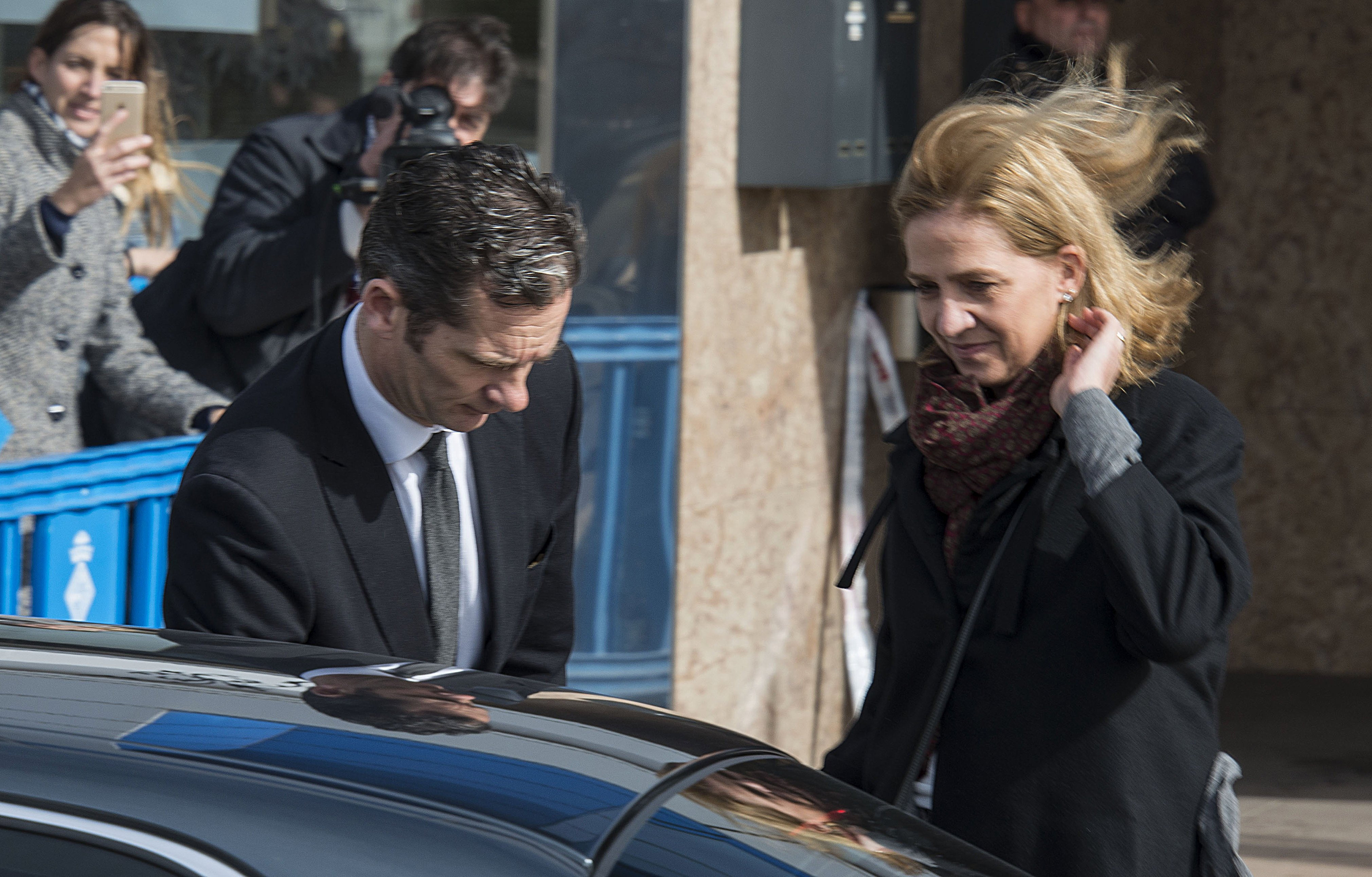 Iñaki Urdangarín junto a su esposa, la infanta Cristina.