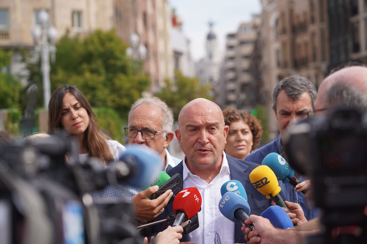 Un ‘alcalde en la sombra’ que le costará a Valladolid 85.000 euros al año