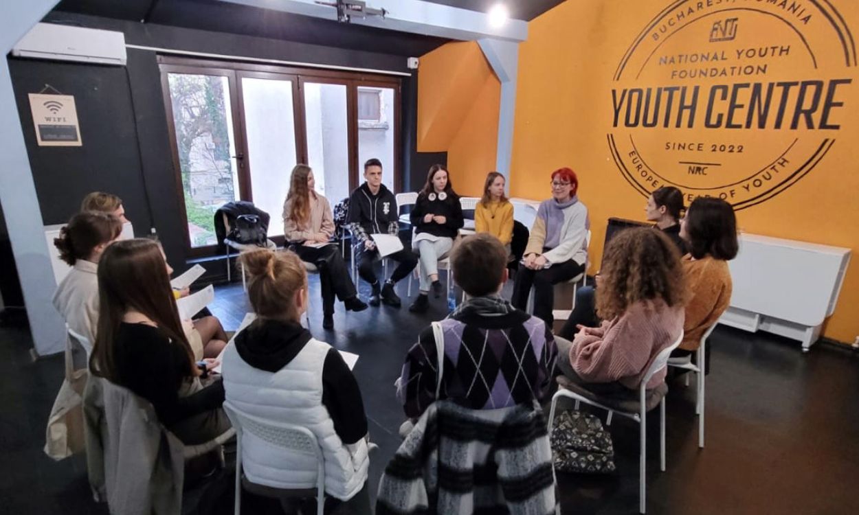 Jóvenes de Ucrania en una reunión de la organización Plan International. Imagen cedida.