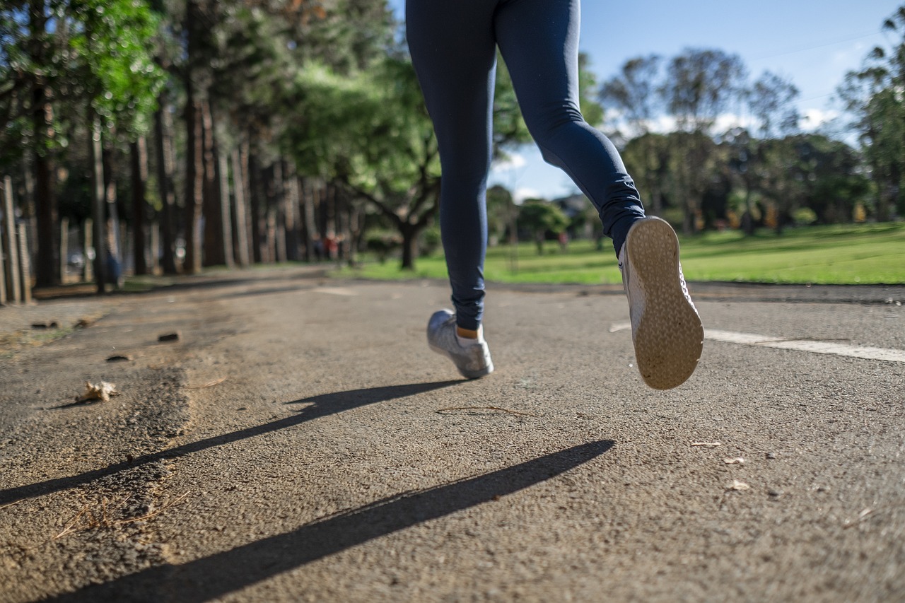 Imagen de recurso de una persona corriendo. Pixabay.
