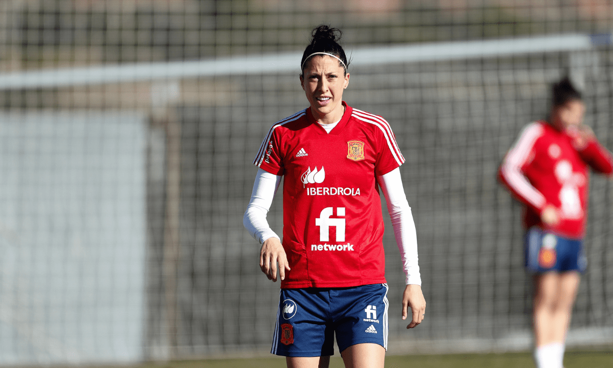 Jenni Hermoso en un entrenamiento de la selección.