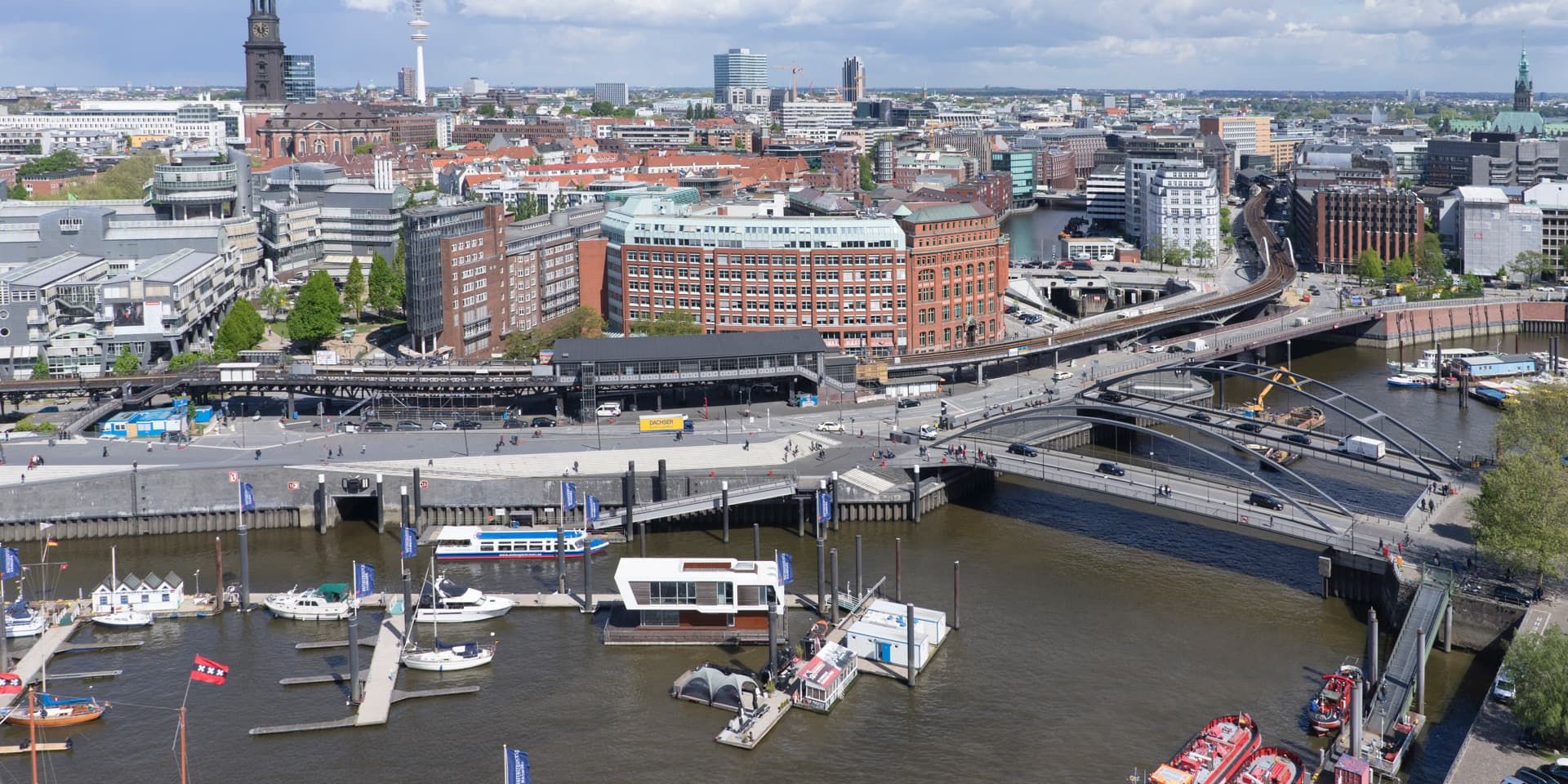 La ciudad de Hamburgo (Alemania), atravesada por cientos de canales, necesitaba de un sistema integral para protegerse de las inundaciones
