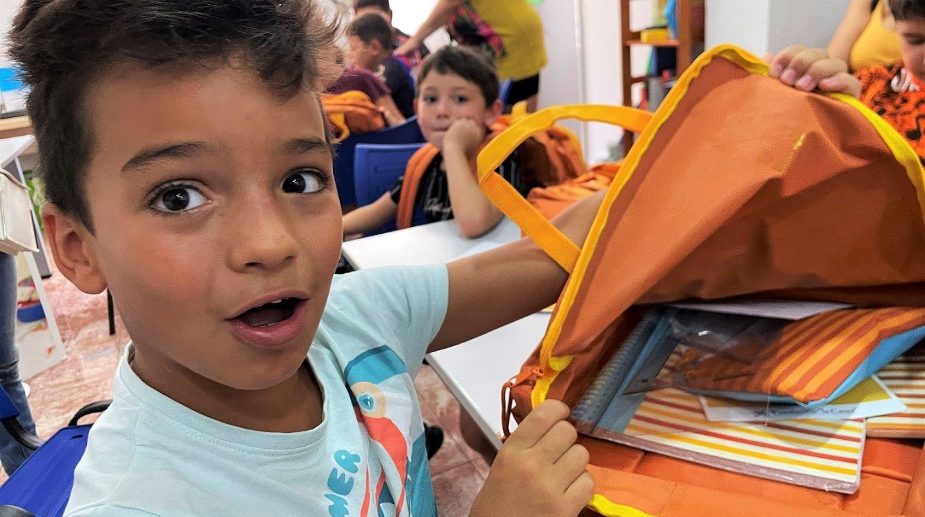 Hay tres tipos de kits, cada uno de ellos adaptado a un ciclo educativo: infantil, primaria y secundaria