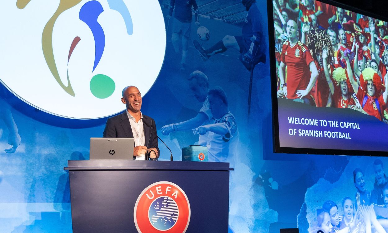 El presidente de la RFEF, Luis Rubiales, en la inauguración de la Conferencia de Grassroots Madrid de UEFA. EP.