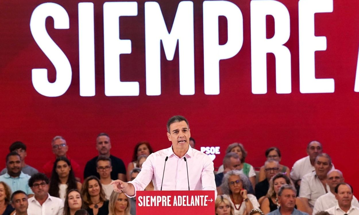 El secretario general del PSOE y presidente del Gobierno en funciones, Pedro Sánchez, participa en un acto del PSOE en Málaga, el 2 de septiembre de 2023. EP