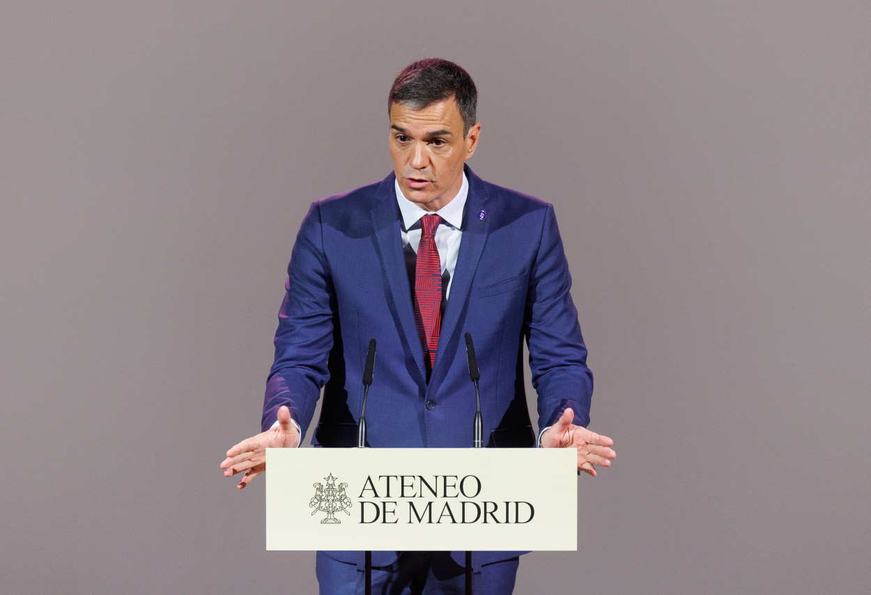 El presidente del Gobierno en funciones, Pedro Sánchez, da el pistoletazo al curso político desde el Ateneo de Madrid. EP