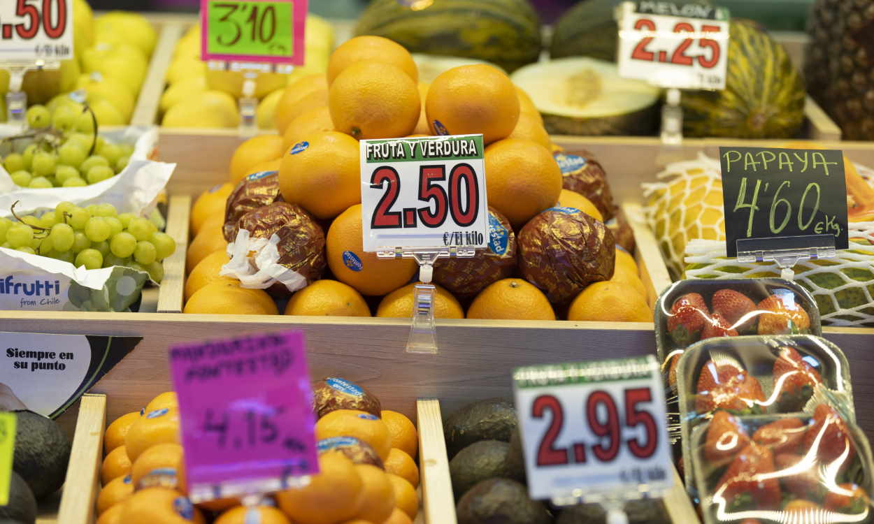 Estos son los alimentos que más se encarecen en cada supermercado. EP