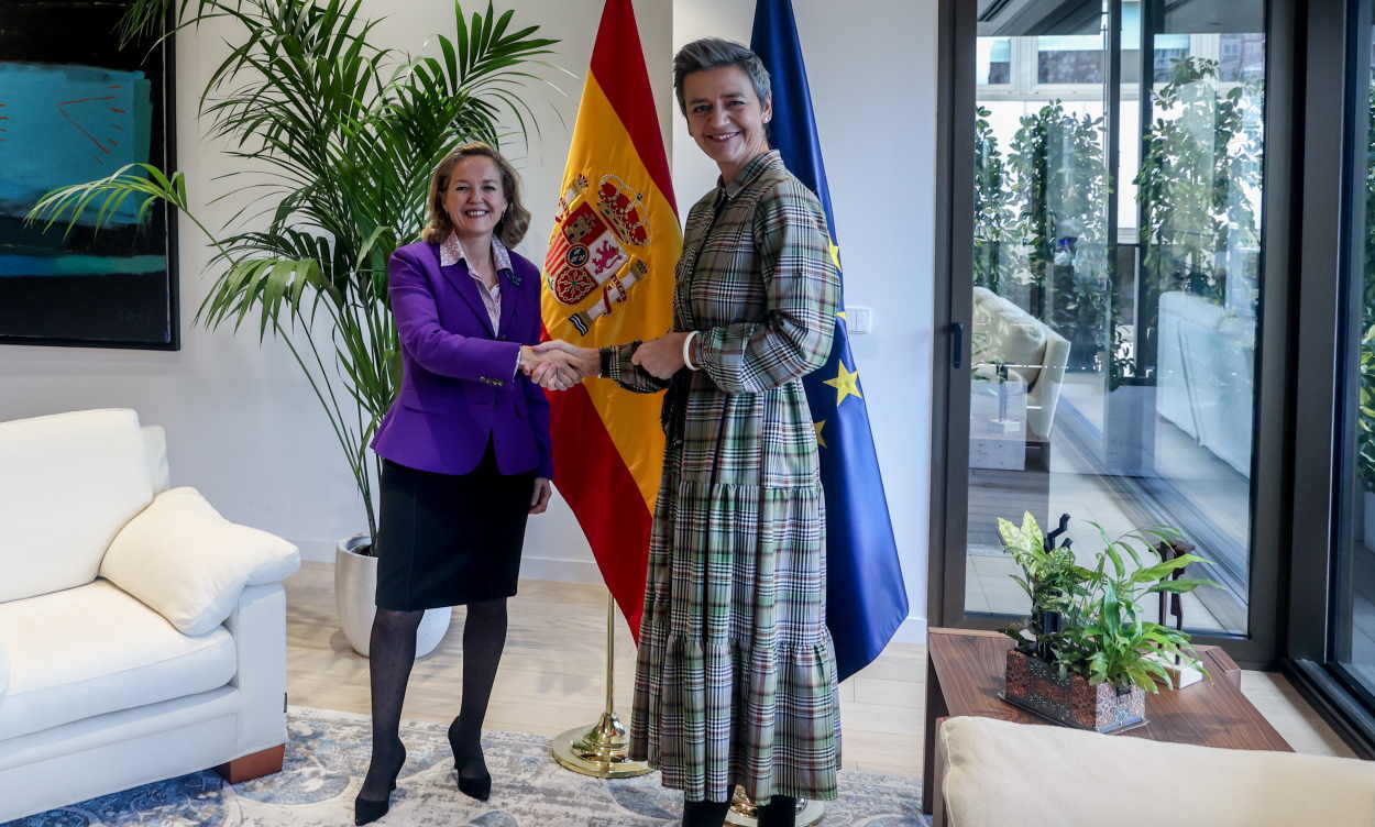 Continúa la pugna entre Calviño y Vestager por presidir el BEI. EP.