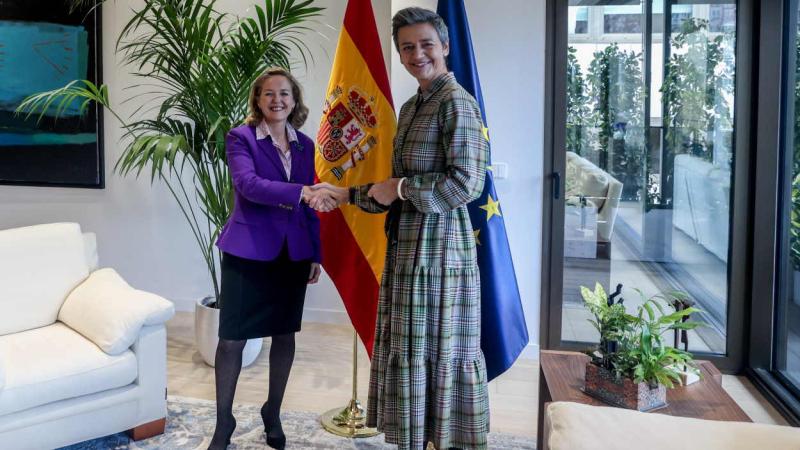Continúa la pugna entre Calviño y Vestager por presidir el BEI. EP.