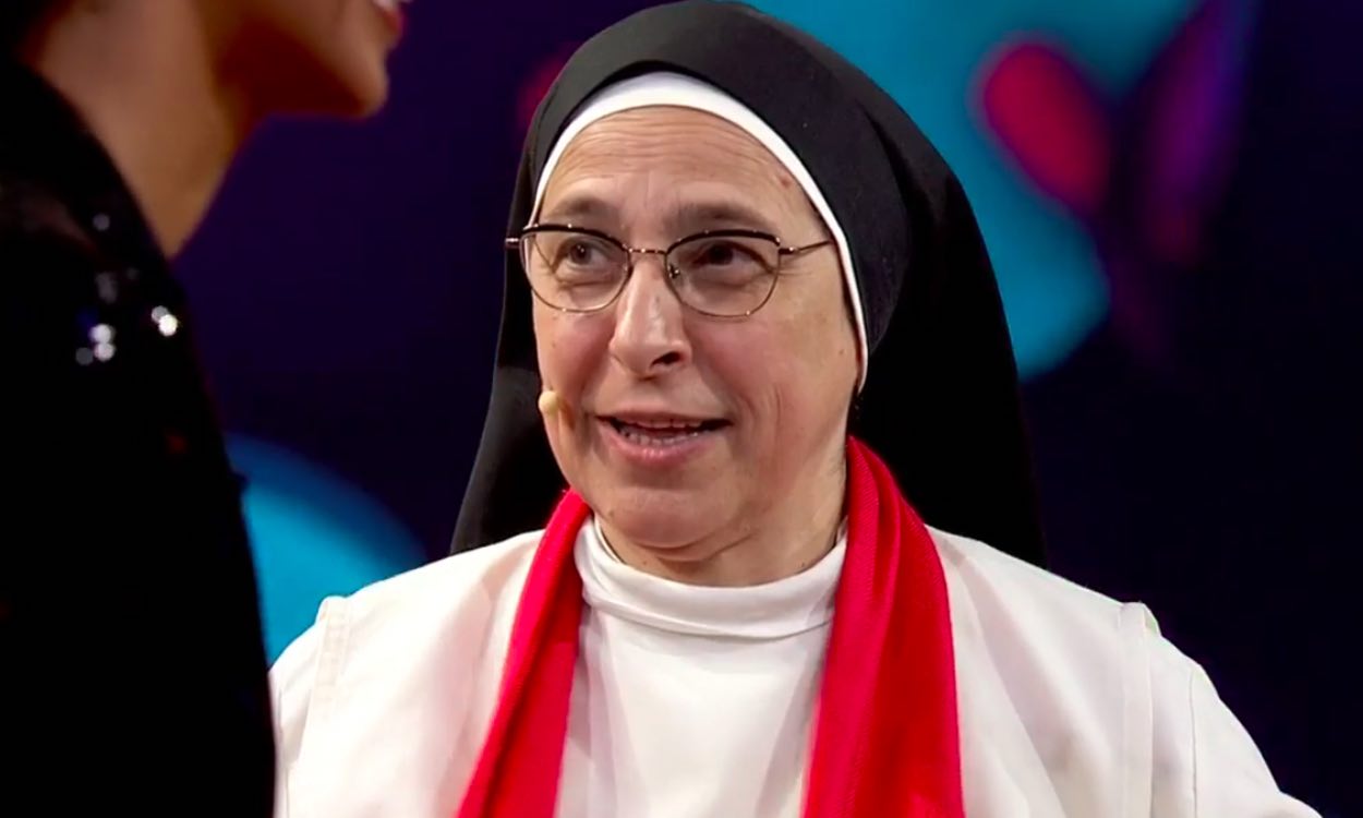 Sor Lucía Caram, invitada de la noche de los 'Cuentos Chinos' de Jorge Javier Vázquez. Mediaset España