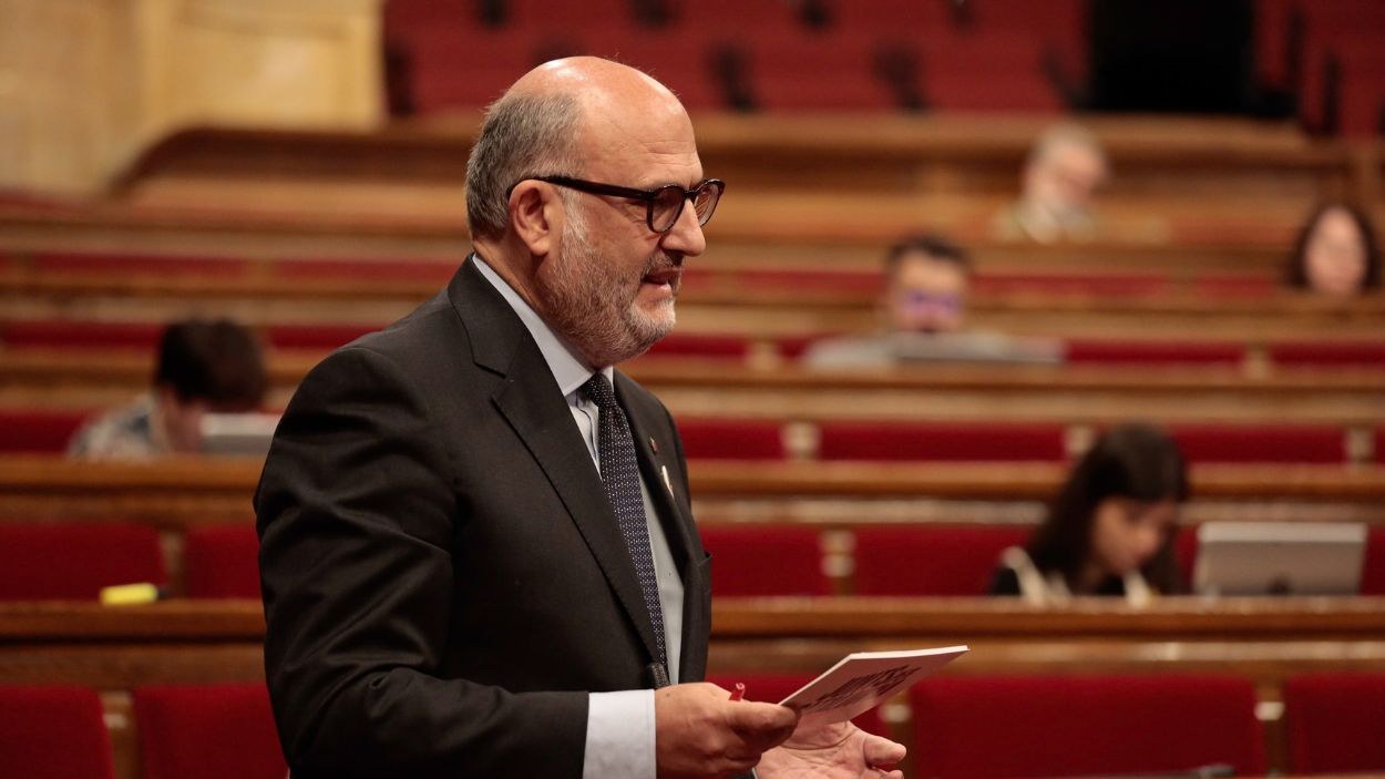 Eduard Pujol, ¿quién es el diputado de Junts que ha votado 'sí' a la ...