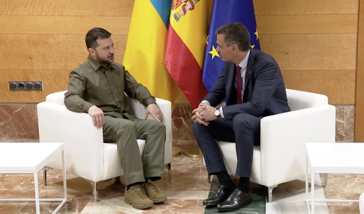 Pedro Sánchez se reúne con Zelenski en Granada. EP