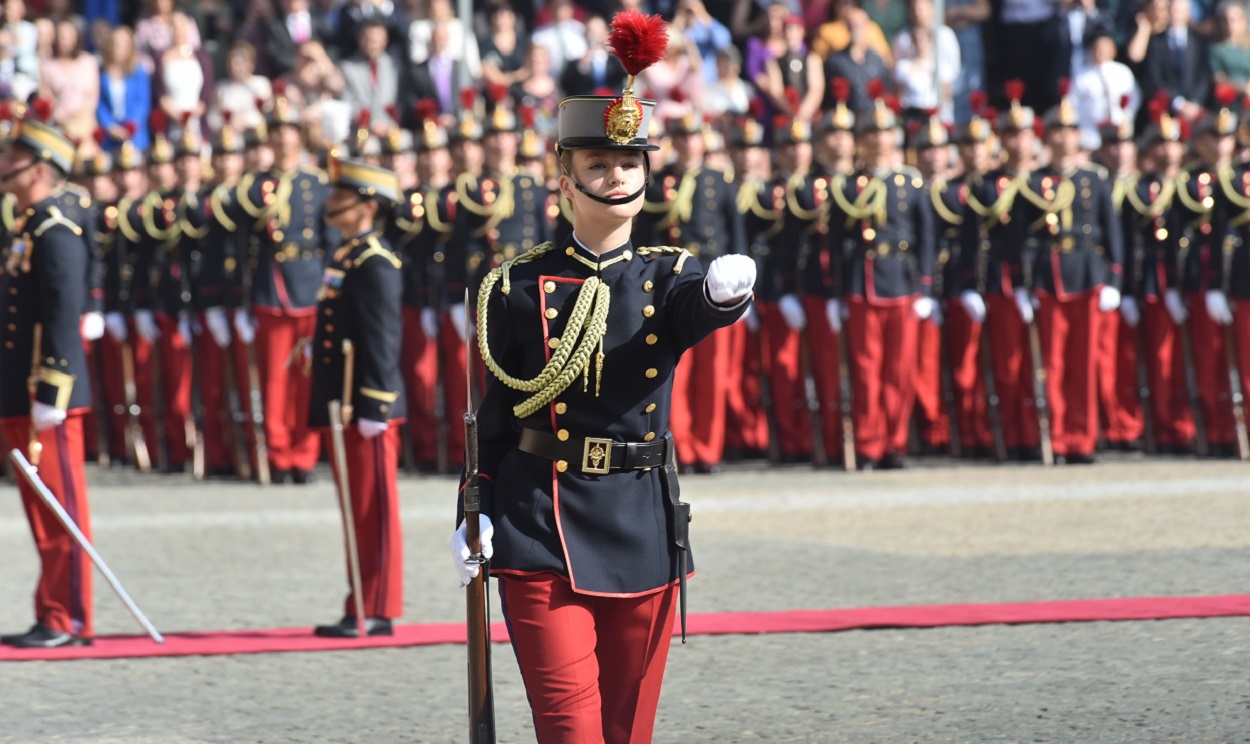 La princesa Leonor durante el acto de Jura de Bandera, en la Academia General Militar. EP.