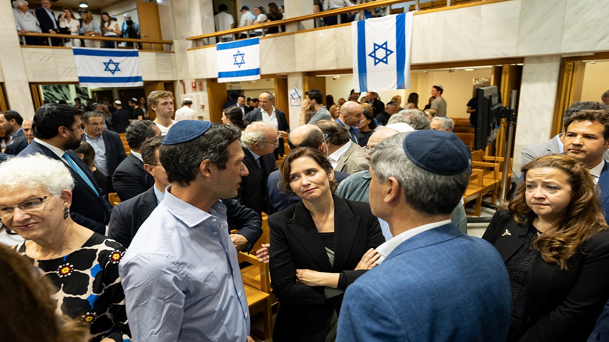 La presidenta de la Comunidad de Madrid, Isabel Díaz Ayuso, en un acto de homenaje a Israel