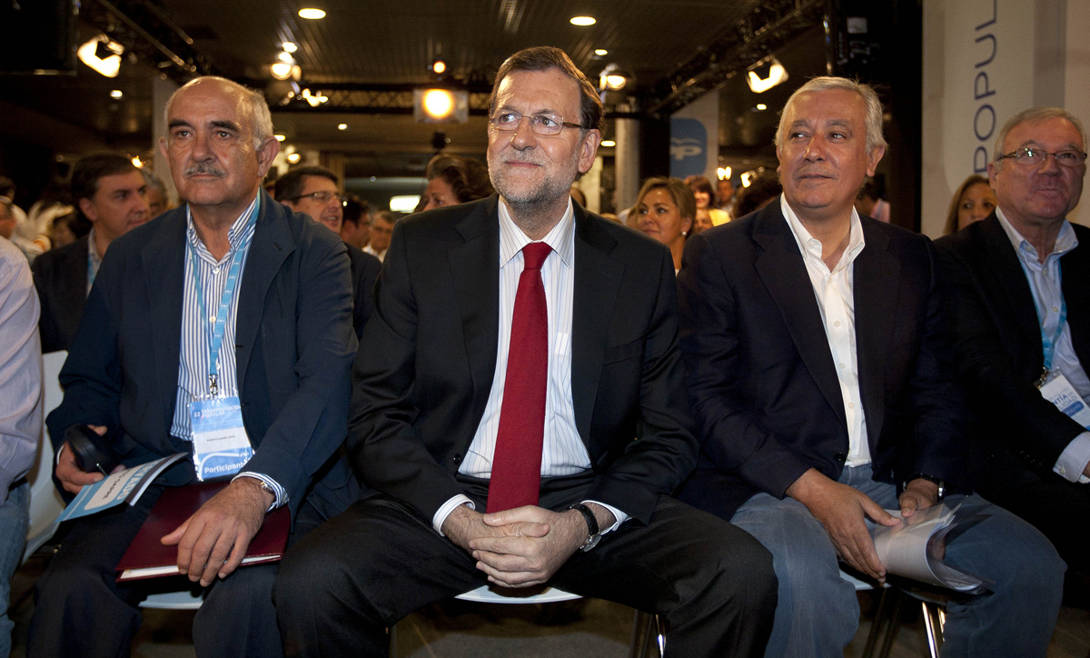 Alberto Garre junto a Mariano Rajoy y Javier Arenas