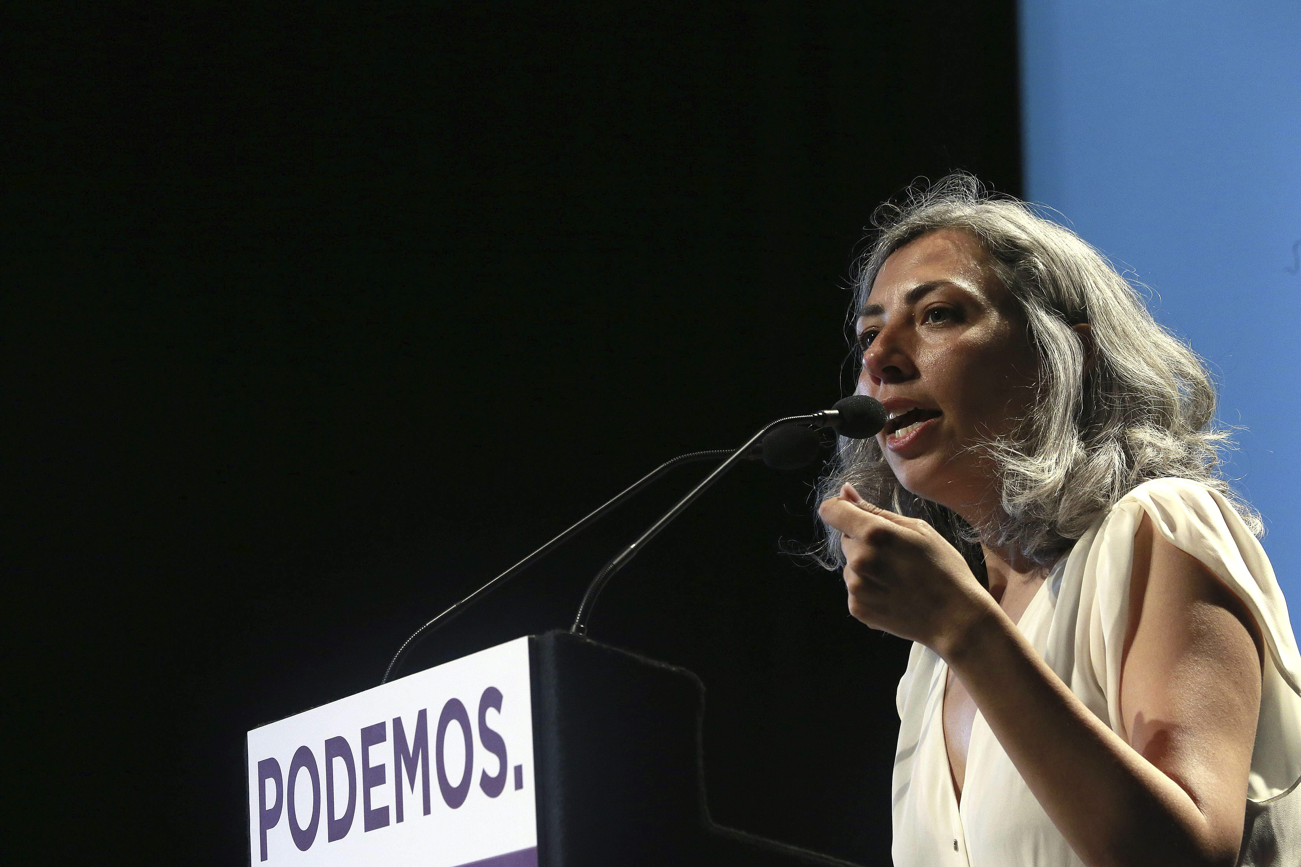 La responsable de Cultura de Podemos en Madrid, Jazmín Beirak, durante la presentación del programa cultural de la formación en el Círculo de Bellas Artes.
