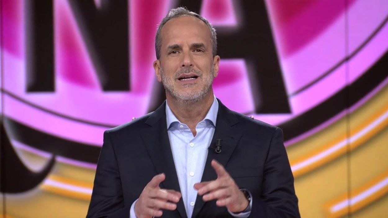 Santi Acosta, la apuesta de Telecinco para un nuevo programa de corazón. Mediaset