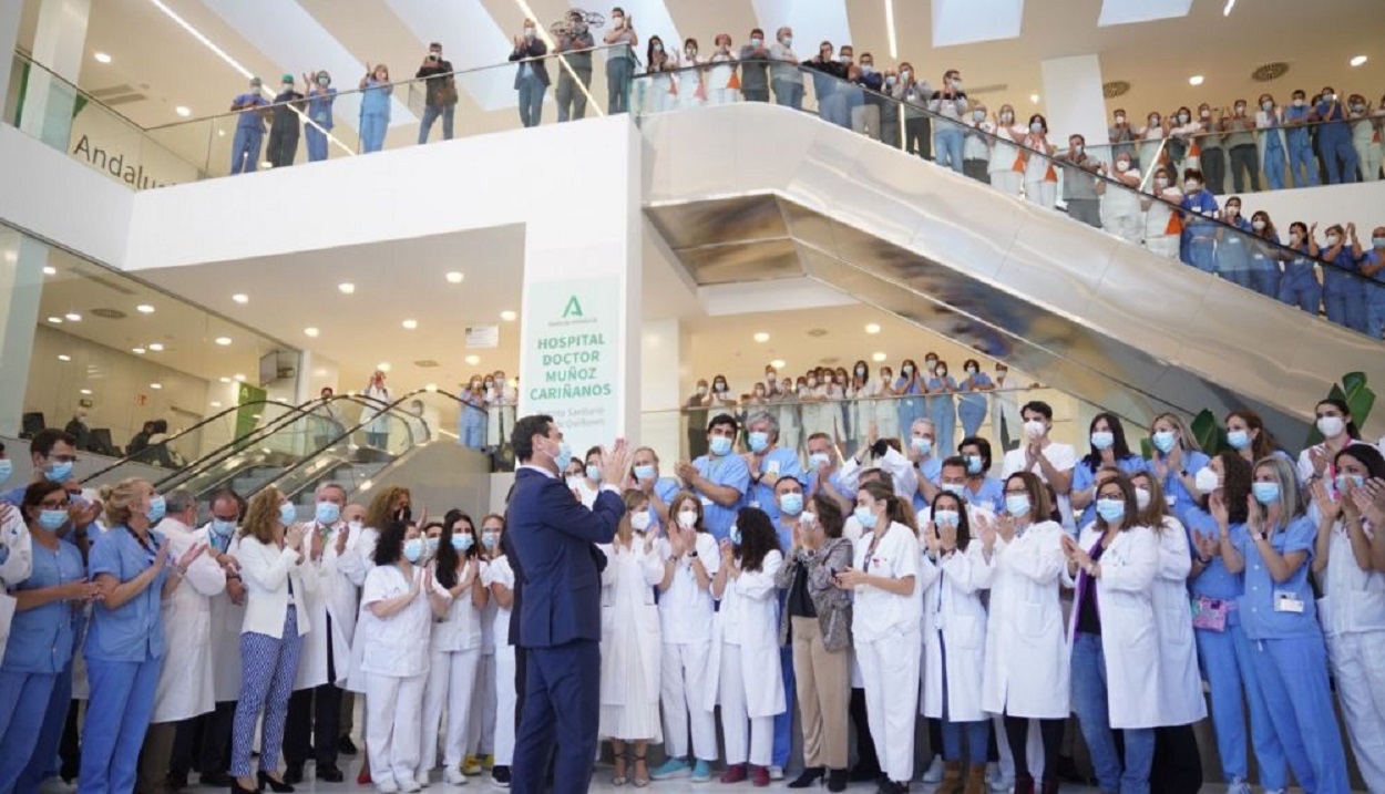 El hospital que Moreno Bonilla inauguró cuatro veces se cae con las borrascas. EP