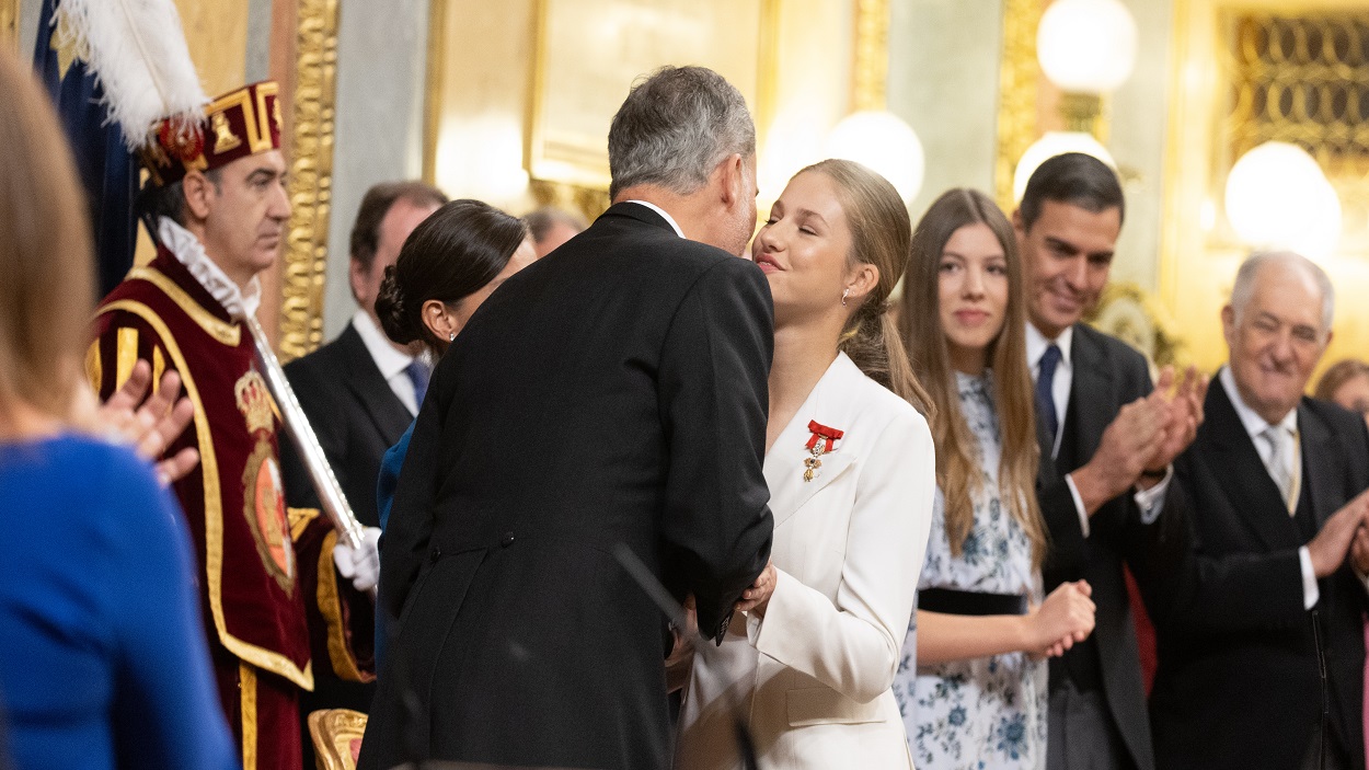 Felipe VI y la princesa Leonor en la jura de Constitución de la segunda