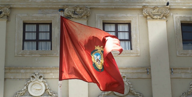 Kichi colocará el pendón de Cádiz donde estaba la bandera de España de 73 metros Kichi colocará el pendón de Cádiz donde estaba la bandera de España de 73 metros