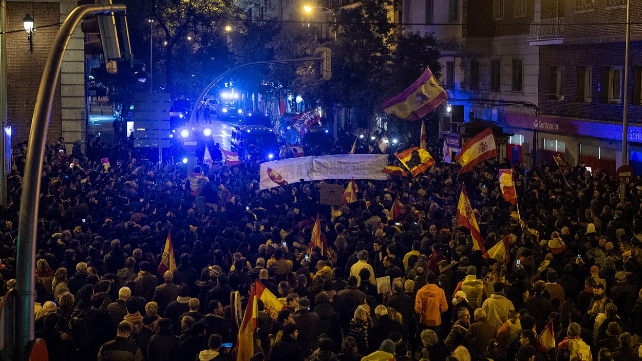 Nueva jornada de protestas en Ferraz. EP