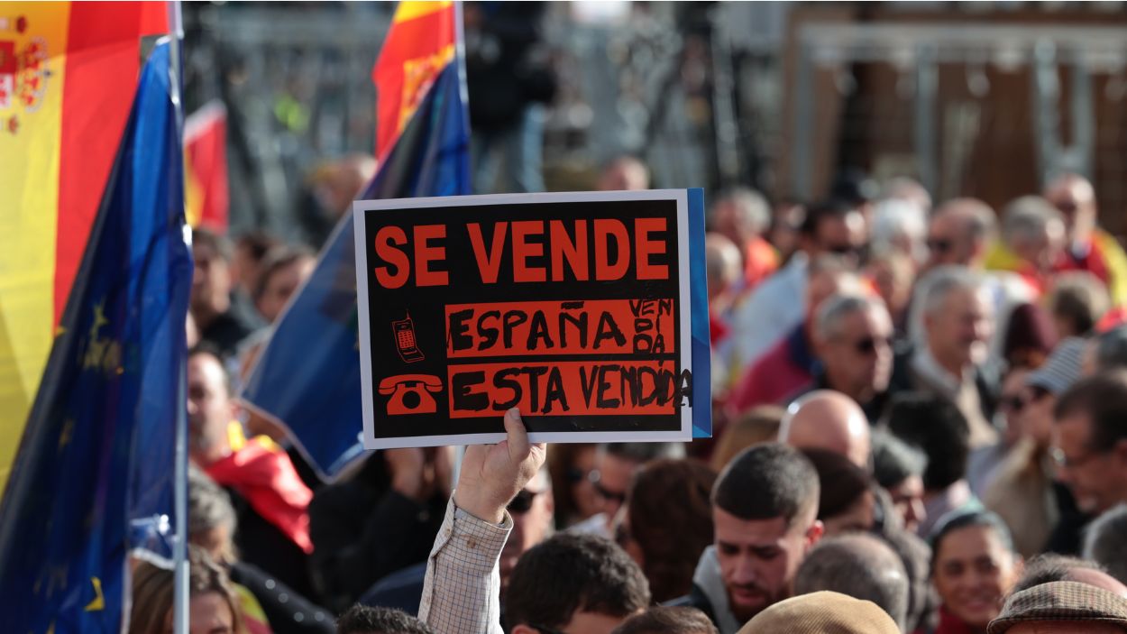 Imagen de la manifestación contra la amnistía del PP en Madrid. EP