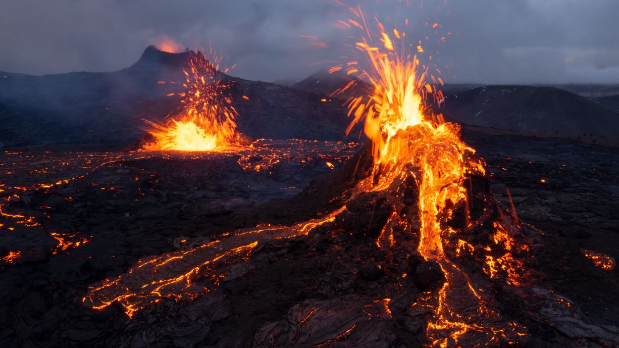 Imagen de la erupción del volcán Fagradalsfjall en Islandia del pasado mes de mayo. EP (1)