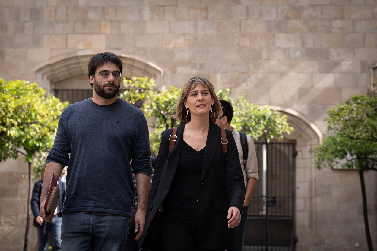 El diputado de En Comú Podem Lucas Silvano Ferro, y la líder de los comuns en el Parlament, Jéssica Albiach, a su llegada a una reunión sobre la cumbre de la sequía. David Zorrakino / Europa Press