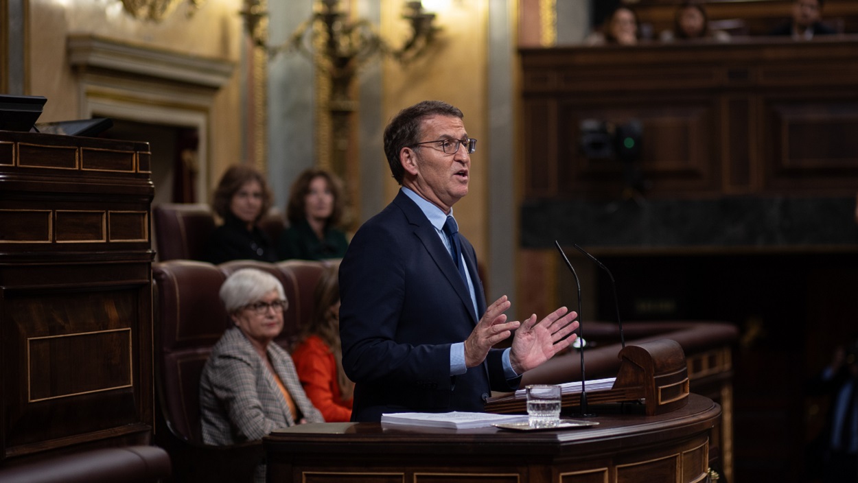 Feijóo en el debate de investidura de Sánchez. EP