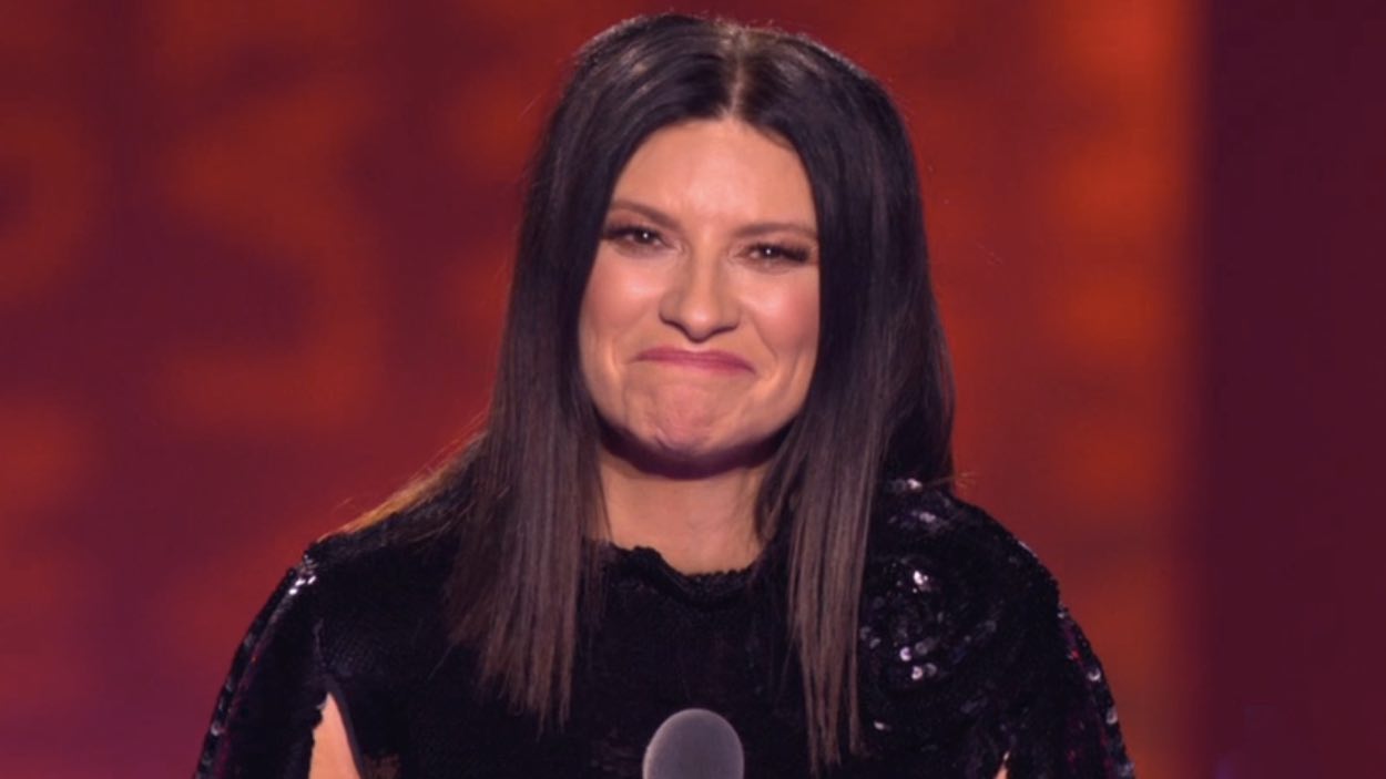 El grandioso discurso de Laura Pausini en los Latin Grammy 2023. RTVE