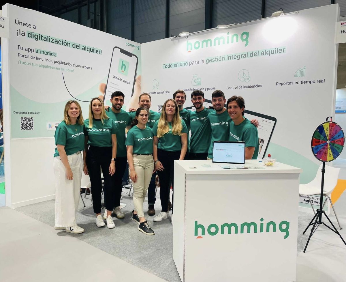 Estand de homming. Foto de homming