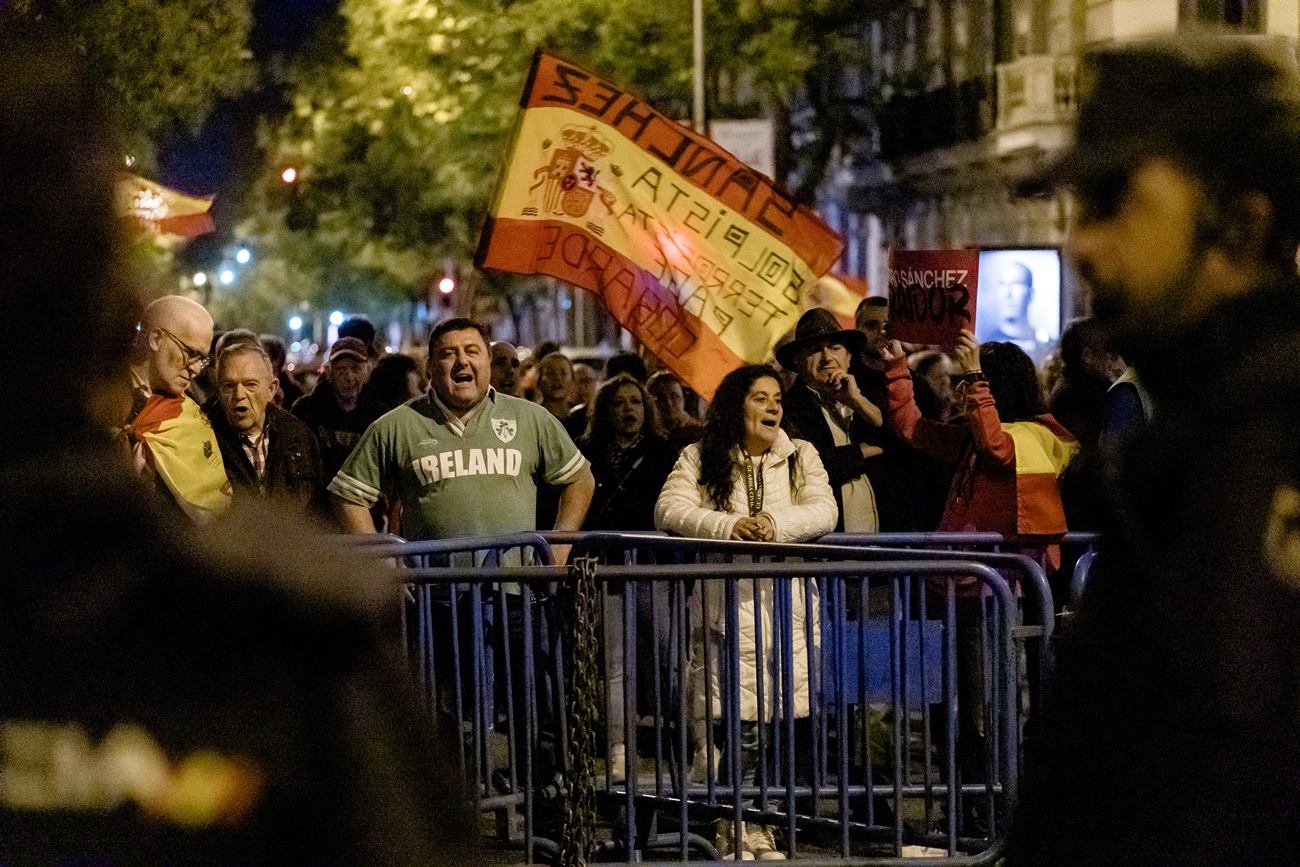 Decimoséptima jornada de protestas contra la amnistía en Ferraz