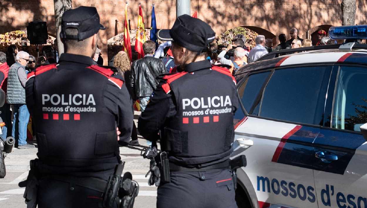 Una opositora a mossa, a prisión como sospechosa de matar a un hombre en Ripollet. EP