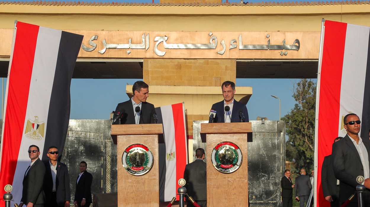 Pedro Sánchez y Alexander de Croo en Egipto. EP