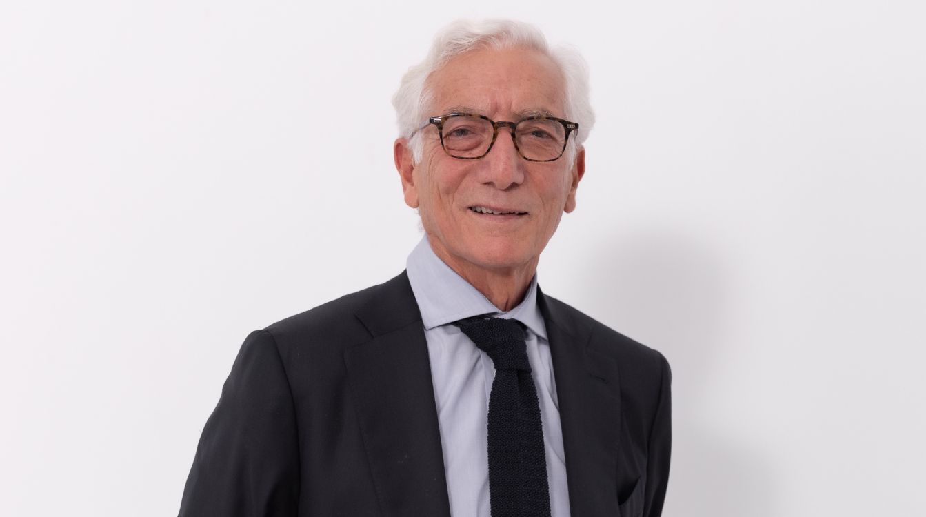 Sir Ronald Cohen, fundador de Apax Partners